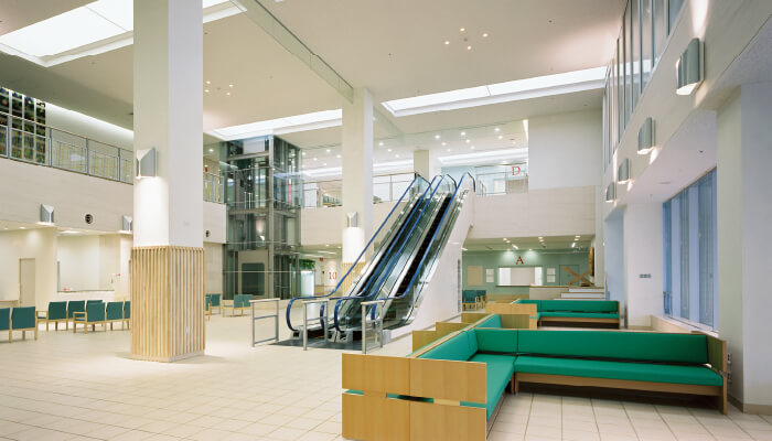 平成22年7月1日 - 平成25年8月1日