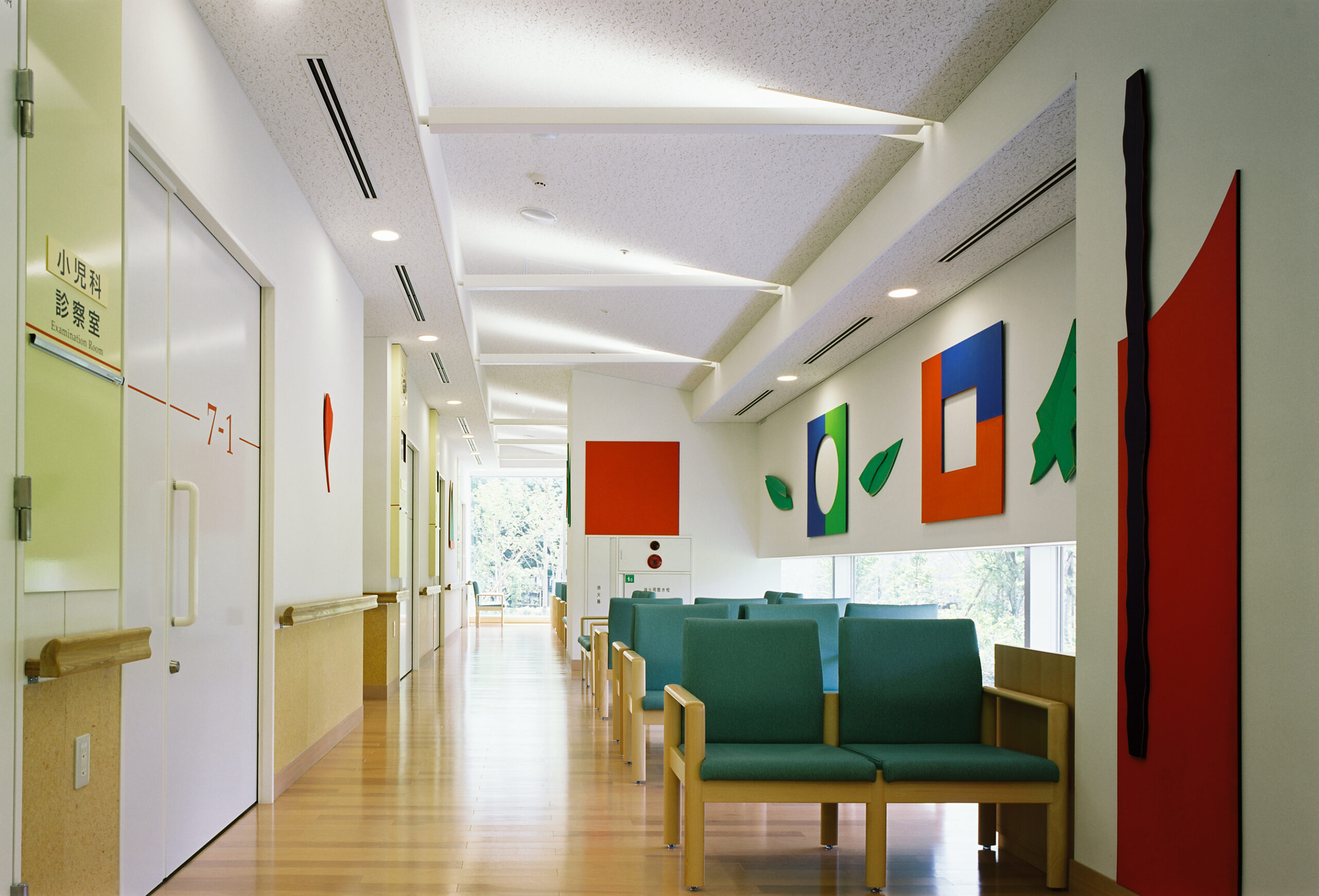 診療科のご案内　小児科